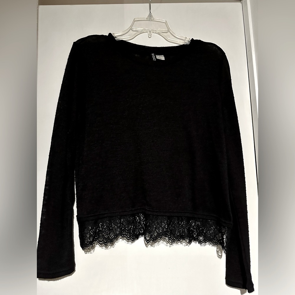 H&M Divided Long Sleeve